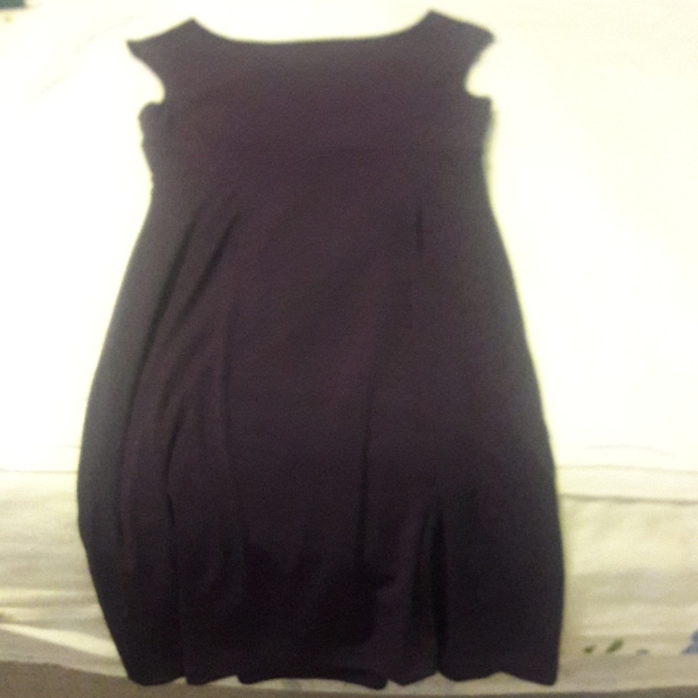 PRETTY DAILY DRESS. - Picture 6 of 8